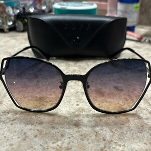 DIFF Donna III Oversized Sunglasses